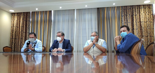 Όλα-έτοιμα-για-την-δωρεάν-μεταφορά-των-μαθητών