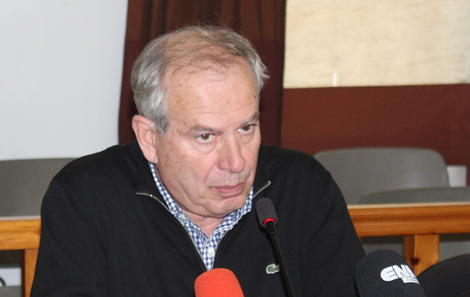 Θόδωρος-Μουριάδης:-Διαφωνώ-με-τις-συγχωνεύσεις-τμημάτων-σε-σχολεία-του-Δήμου-Καβάλας