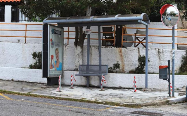 Δήμος-Καβάλας:-Στάσεις-αστικών-λεωφορείων-με-φορτιστές-κινητών