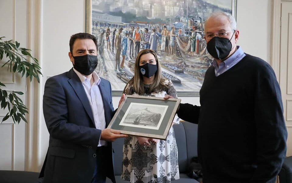 Σύσκεψη-του-Δημάρχου-Καβάλας-με-τους-διευθύνοντες-συμβούλους-ΤΑΙΠΕΔ-και-ΟΛΚ