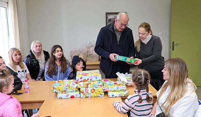16-πρόσφυγες-από-την-Ουκρανία-φιλοξενούνται-στον-Καπλανίδειο-ξενώνα