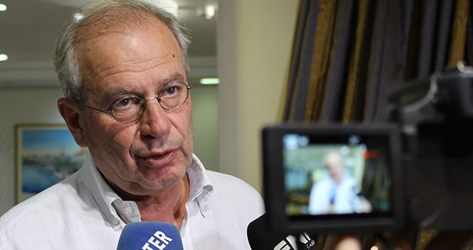 Καλή-επιτυχία-στον-Ντίνο-Κλειτσιώτη-ευχήθηκε-ο-Θόδωρος-Μουριάδης