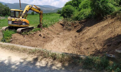 Οι-κάτοικοι-της-Νέας-Καρβάλης-ευχαριστούν-τον-Αλέξη-Πολίτη