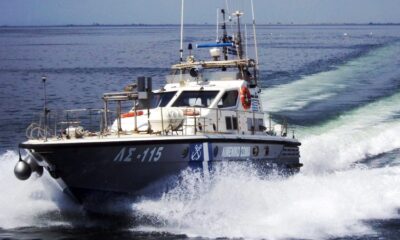 Θάσος:-Προσάραξε-τουριστικό-σκάφος-στο-Παχύ