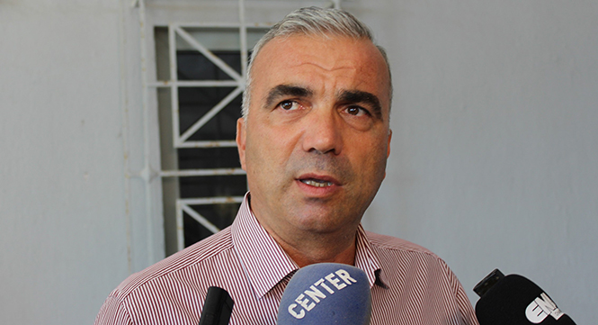 Με-την-πλάτη-στον-τοίχο-οι-παραγωγοί-σταφυλιών