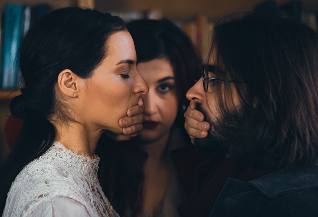 Ερρίκος-Ίψεν:-«’Εντα-Γκάμπλερ»-στο-θέατρο-«Τ»-Θεσσαλονίκης