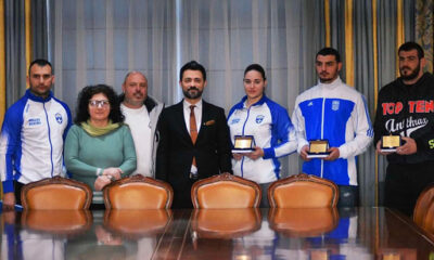 Ο-Αλέξης-Πολίτης-βράβευσε-την-Βασιλική-Σταυρίδου,-τον-Ιωάννη-Στοφορίδη-και-τον-Δημήτρη-Βορδοναράκη