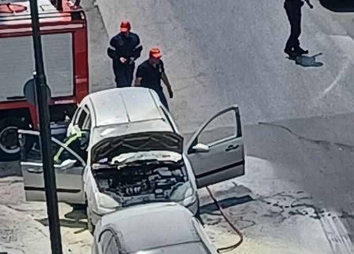 Καβάλα:-Φωτιά-σε-αυτοκίνητο