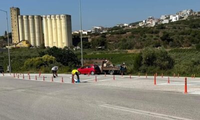 Τοποθετήθηκαν-εύκαμπτα-ελαστικά-κολωνάκια-στην-είσοδο-της-Νέας-Περάμου
