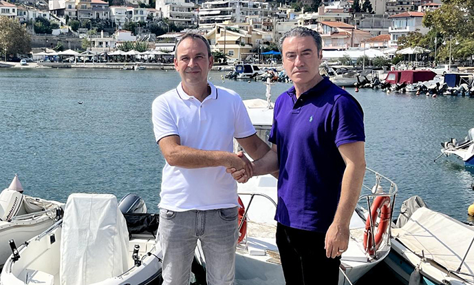 Μάκης-Παπαδόπουλος:-«Με-τον-Θεόδωρο-Ματσούκα-ενισχύουμε-την-έμπρακτη-στήριξη-του-Δήμου-στις-λαϊκές-αγορές»