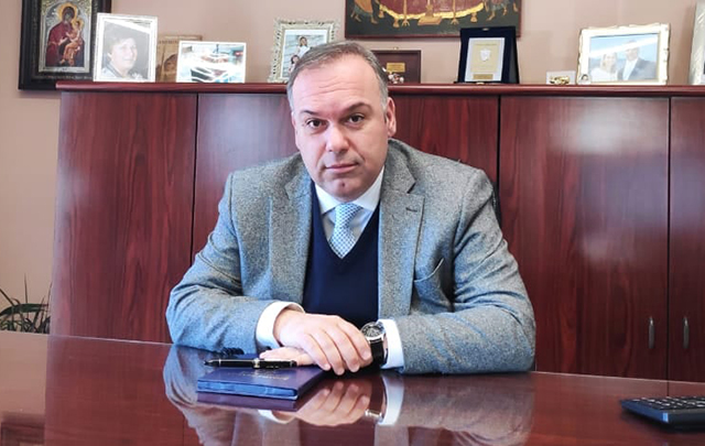 Συλλυπητήριο-μήνυμα-του-Δημάρχου-Θάσου-για-τον-θάνατο-του-Βασίλη-Βασιλικού