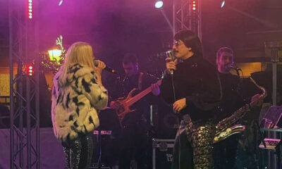 Πολύς-κόσμος-στην-πλατεία-Ελευθερίας-για-την-συναυλία-του-Τόνι-Σφήνου