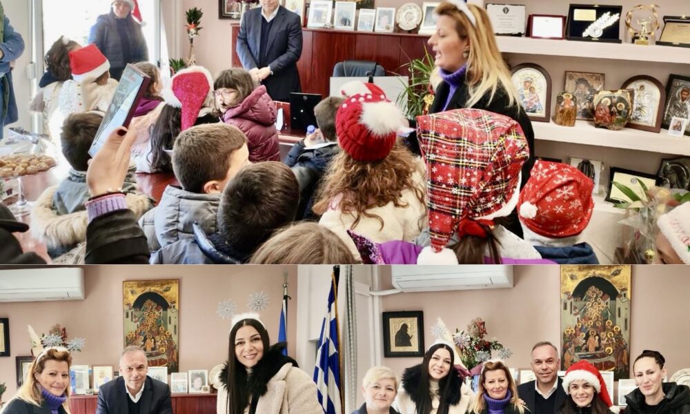 Χριστουγεννιάτικα-κάλαντα-και-ευχές-στον-Δήμαρχο-Θάσου-από-τους-μαθητές-της-Β΄-Τάξης-του-1ου-Δημοτικού-Σχολείου-Λιμένα-Θάσου
