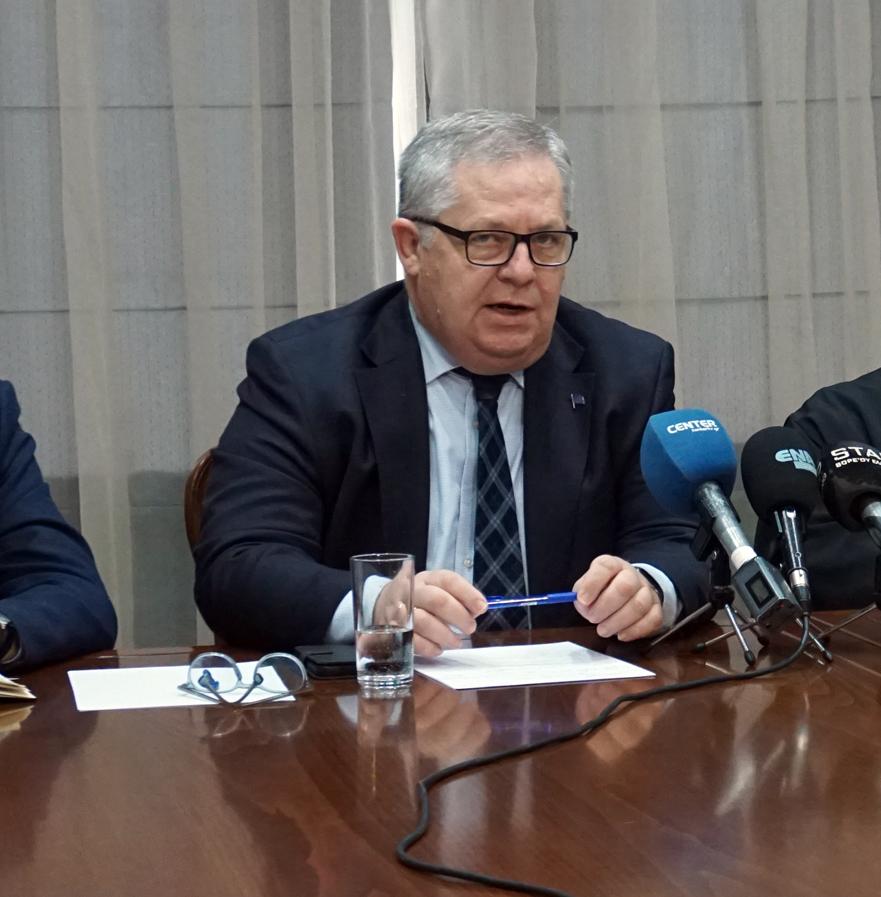 «Όχι»-του-Περιφερειακού-Συμβουλίου-στο-φωτοβολταϊκό-πάρκο-στη-Λεκάνη