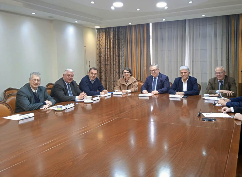 Μια-μεγάλη-μέρα-για-την-Καβάλα-και-την-Περιφέρεια-ΑΜΘ,-η-ένταξη-των-σχολών-μας-στο-ΔΠΘ.