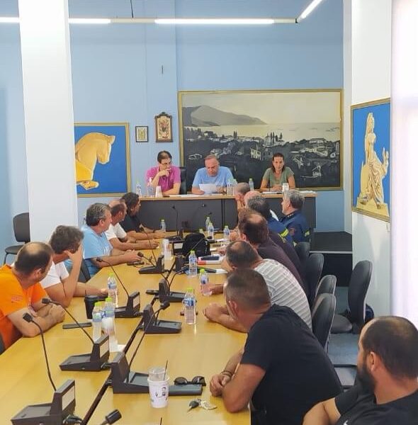 Απαγόρευση-κυκλοφορίας-σε-δασικές-εκτάσεις-της-Θάσου-λόγω-του-πολύ-υψηλού-κίνδυνου-πυρκαγιάς-(κατηγορία-κινδύνου-4)-στις-14-08-2024
