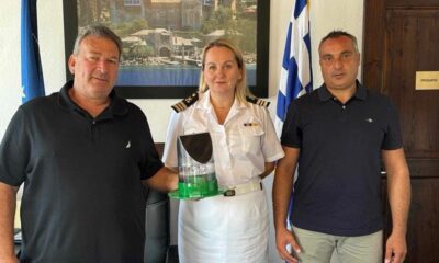 Το-Δημοτικό-Λιμενικό-Ταμείο-Θάσου-προμηθεύτηκε-ένα-Πράσινο-Φανό-για-το-Αλιευτικό-Καταφύγιο-Παναγίας-Θάσου