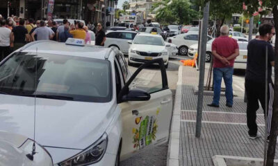 Βρήκαν-μια-κάποια-λύση-με-την-πιάτσα-των-ταξί