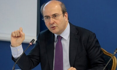 Αφορολόγητο-το-φιλοδώρημα-έως-300-ευρώ-μηνιαίως