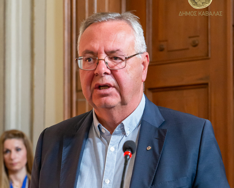 Αναζητείται-χώρος-για-μεγάλες-μουσικές-και-θεατρικές-παραστάσεις