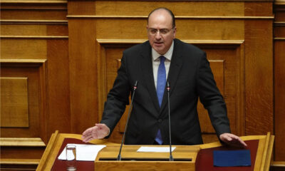 Μακάριος-Λαζαρίδης:-«Ο-Προϋπολογισμός-του-2025-αποδεικνύει-ότι-η-Ελλάδα-ανεβαίνει-ψηλότερα»