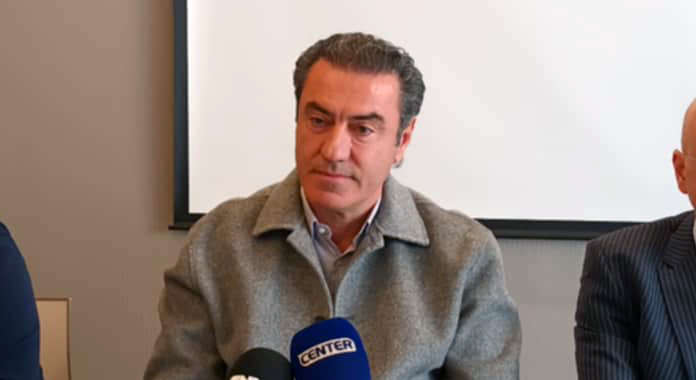 Μάκης-Παπαδόπουλος:-«Να-παρέμβει-ΤΩΡΑ-ο-δήμος-στο-σχολείο-που-δεν-έχει-διακόπτη-προστασίας-για-ηλεκτροπληξία!»