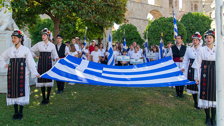 Έπαρση-σημαίας-εις-ανάμνηση-υψώσεως-της-σημαίας-από-τον-πλωτάρχη-Αντώνιο-Κριεζή