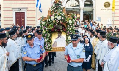 Μέγας-πανηγυρικός-πολυαρχιερατικός-εσπερινός,-στον-Ιερό-Καθεδρικό-Ναό-Αποστόλου-Παύλου-Λιτάνευση-της-εικόνας-του-Αποστόλου-Παύλου-στους-κεντρικούς-δρόμους-της-Καβάλας
