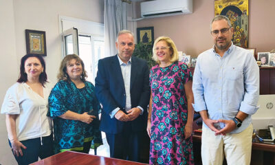 Η-Γενική-Πρόξενος-της-Ρουμανίας-στη-Θεσσαλονίκη-στον-Δήμαρχο-Θάσου