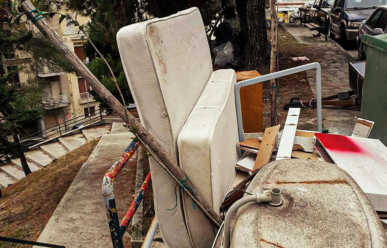 Δήμος-Καβάλας:-Αυτόφωρο-για-την-εγκατάλειψη-ογκωδών-απορριμμάτων