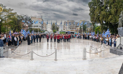 Κατάθεση-στεφάνων-στο-Ηρώο-της-πόλης