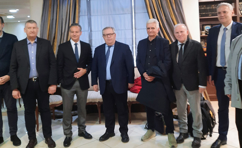 Ο-Πρόεδρος-της-ΕΣΕΕ-στον-Αντιπεριφερειάρχη-Καβάλας