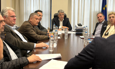 Συνάντηση-του-Περιφερειάρχη-Χριστόδουλου-Τοψίδη-με-εκπροσώπους-των-Εμπορικών-Συλλόγων-της-ΑΜΘ