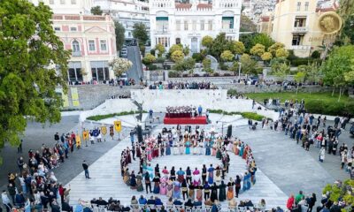 Ποντιακοί-χοροί-και-απόδοση-παραδοσιακών-τραγουδιών-προς-τιμήν-της-προστάτιδος-του-Ποντιακού-Ελληνισμού-Παναγίας-Σουμελά-στον-Δημοτικό-Κήπο