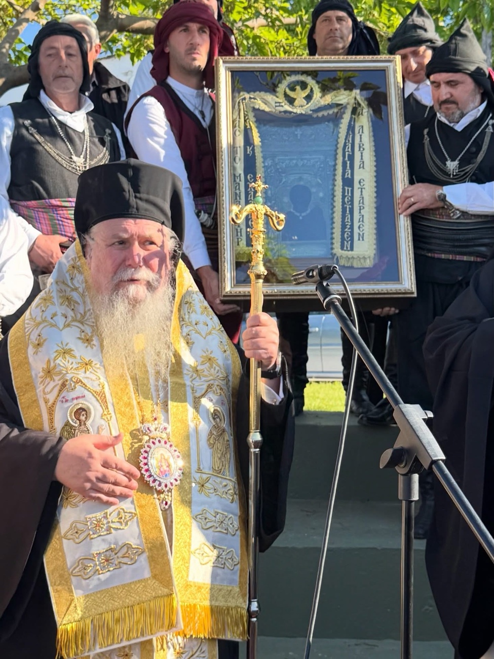 Έφτασε-στη-Θάσο-η-εικόνα-της-Παναγίας-Σουμελά-–-Το-πρόγραμμα-των-ιερών-ακολουθιών