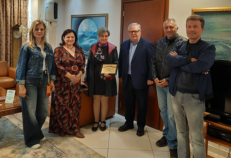 Συνταξιοδοτήθηκε-η-κα-Μιχαλίτσα-Κατσαρού