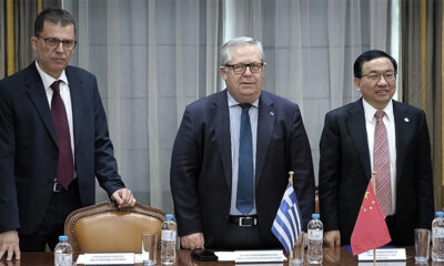 Ο-Πρέσβης-της-Κίνας-στον-Θόδωρο-Μαρκόπουλο