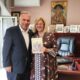 Η-Γενική-Πρόξενος-της-Ρουμανίας-στη-Θεσσαλονίκη-στον-Δήμαρχο-Θάσου