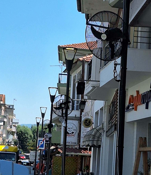 Ανεμιστήρες-στο-κέντρο-της-Ελευθερούπολης