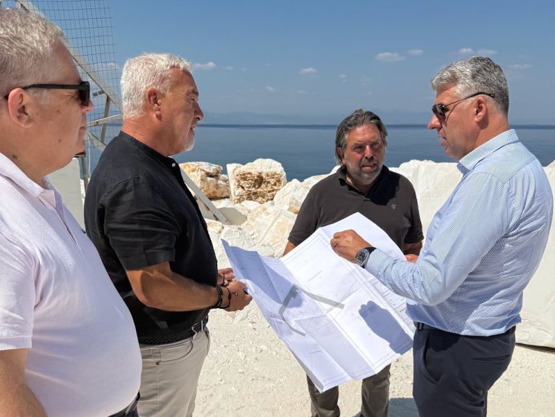 Προοπτική-αναβάθμισης-της-εμπορικής-λιμενικής-εγκατάστασης-στο-«Βαθύ»-της-Θάσου