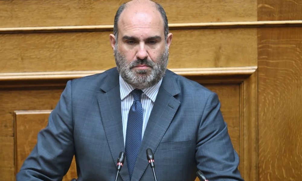 Στην-Καβάλα-την-Δευτέρα-ο-Υφυπουργός-Οικονομίας-και-Οικονομικών-Δημήτρης-Μαρκόπουλος