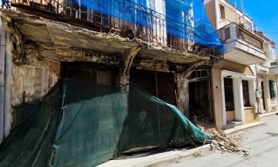 Κατάρρευση-τμήματος-μπαλκονιού-στην-οδό-Εκάβης-στην-Καβάλα